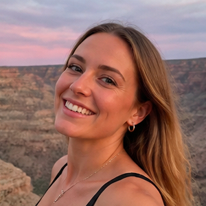 Dr. Elena Rossi